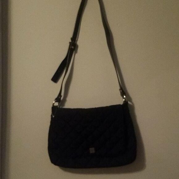 Tommy Hilfiger Handbags - Tommy Hilfiger 